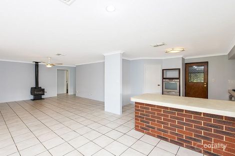 Property photo of 21 Deering Drive North Yunderup WA 6208