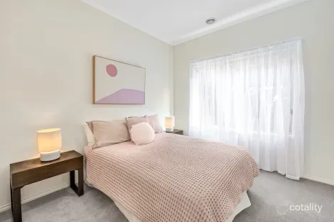 Property photo of 1/153 Barrabool Road Highton VIC 3216