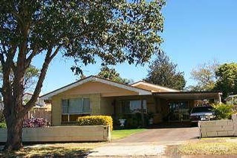 25 Holberton St, Rockville, QLD 4350