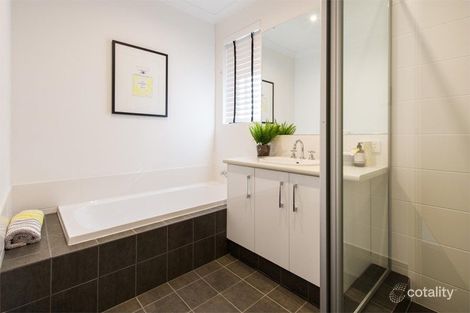 16 Temple Lane, Beckenham, WA 6107