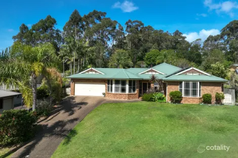 Property photo of 13 Callemondah Close Narrawallee NSW 2539