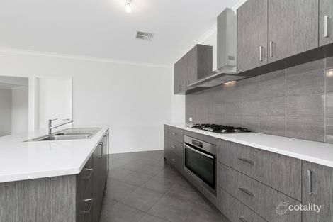 Property photo of 16 Elderiana Link Banksia Grove WA 6031