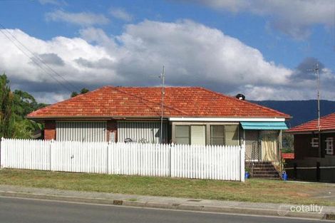 352 Princes Hwy, Dapto, NSW 2530