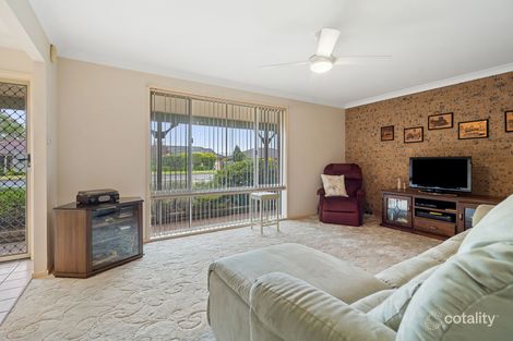 Property photo of 52 Hilldale Drive Cameron Park NSW 2285