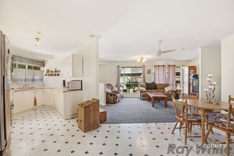 Property photo of 51 Kate Avenue Deception Bay QLD 4508