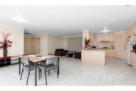 Property photo of 58 Meade Way Sydenham VIC 3037