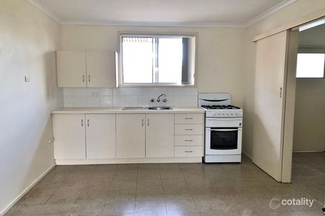 2/6 Grigor St, Avenell Heights, QLD 4670