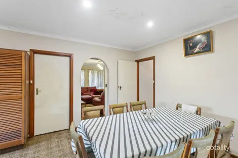 Property photo of 33 Avocet Road Stirling WA 6021