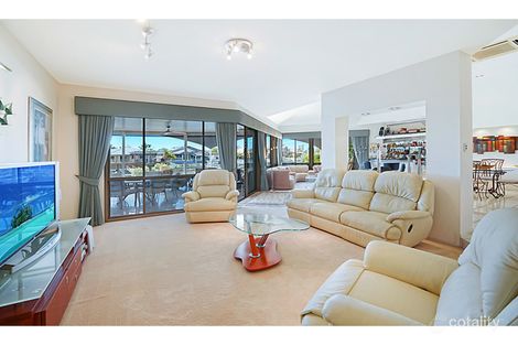 Property photo of 12 Saltbreeze Court Runaway Bay QLD 4216