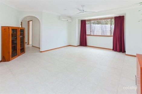 Property photo of 10 Oregon Close Yamanto QLD 4305