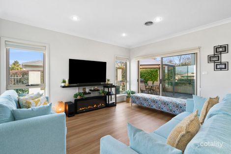 Property photo of 6 Macandie Street Casey ACT 2913