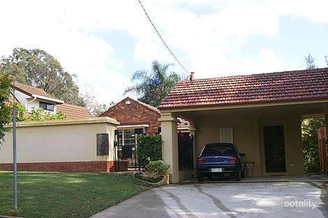 152 Seventh Ave, St Lucia, QLD 4067