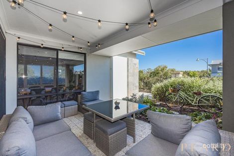 Property photo of 100 Cosimo Drive Woodvale WA 6026