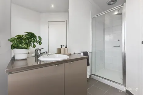 Property photo of 12 Southampton Drive Mulgrave VIC 3170