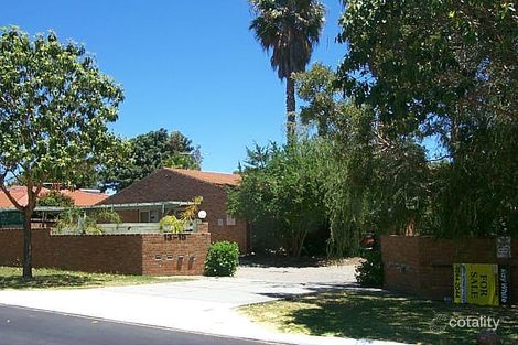 13 Colin Rd, Scarborough, WA 6019