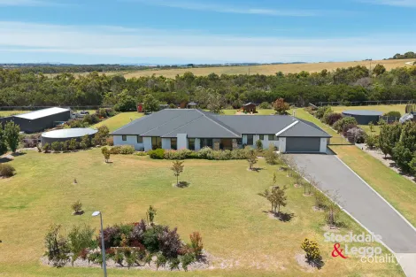 15 Estuary View, Inverloch, VIC 3996