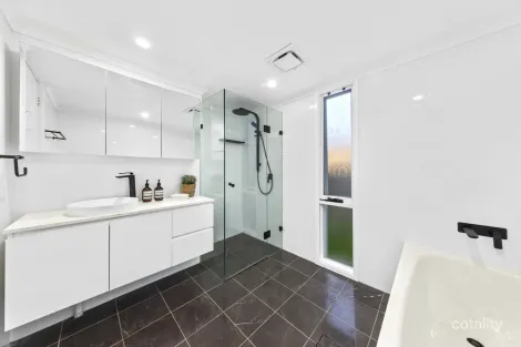 Property photo of 6 Neridah Avenue Belrose NSW 2085