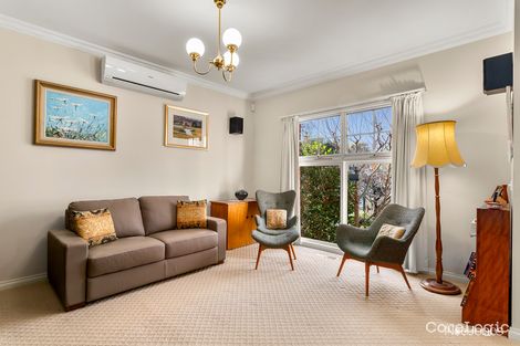 Property photo of 1 Hannaslea Street Box Hill VIC 3128