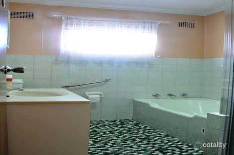 Property photo of 9/15 St Albans Road Kingsgrove NSW 2208