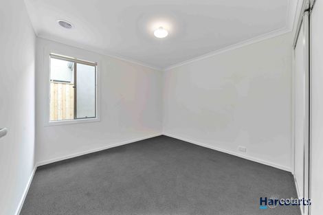 Property photo of 19 Harrier Circuit Deanside VIC 3336
