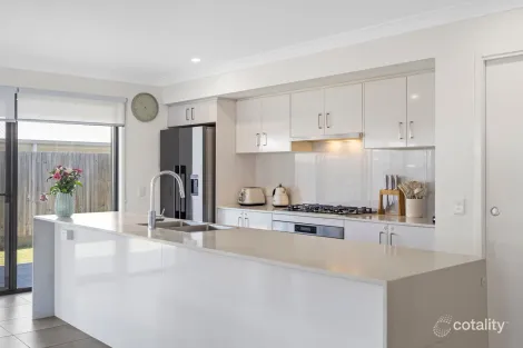 Property photo of 35 Salisbury Street Redland Bay QLD 4165