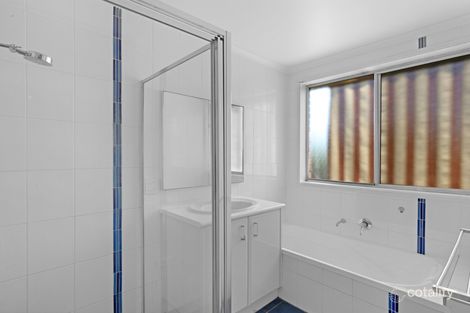 Property photo of 88 Feathertop Circuit Thurgoona NSW 2640