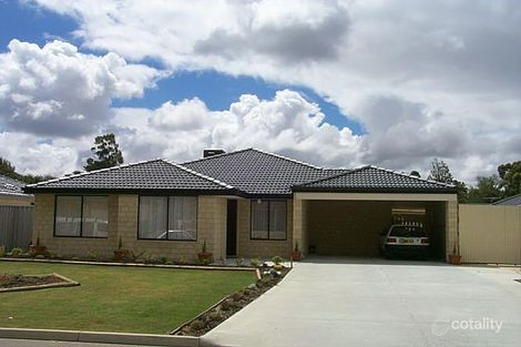 24 Brown Cres, Seville Grove, WA 6112