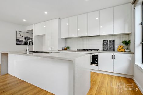 Property photo of 17 Chromite Circuit Weir Views VIC 3338