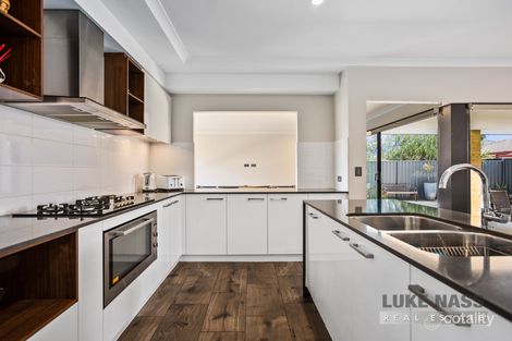 Property photo of 23 Markwell Avenue Haynes WA 6112