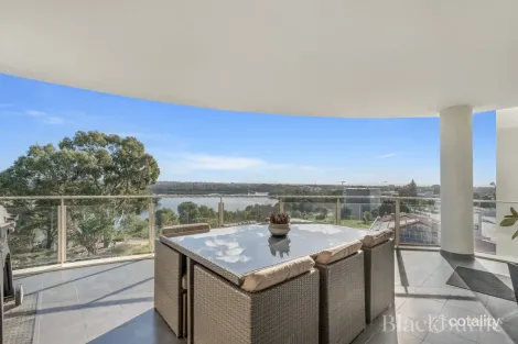 Property photo of 10/1 Tanunda Drive Rivervale WA 6103