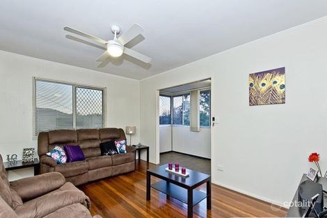 Property photo of 3 Leura Grove Ferny Hills QLD 4055