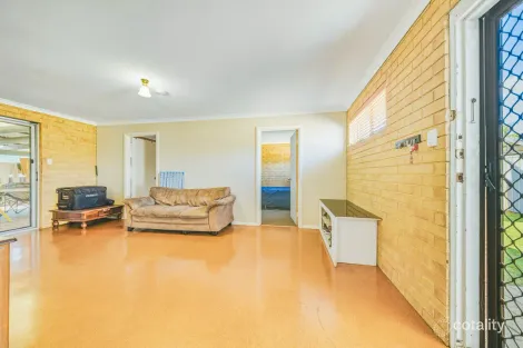 Property photo of 2A Wyeree Road Mandurah WA 6210