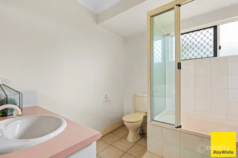 Property photo of 160 McFarlane Drive Kanimbla QLD 4870