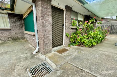 5/9 Ligar St, Sunbury, VIC 3429