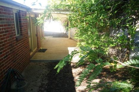 Property photo of 1/1 Hudson Drive Lloyd NSW 2650