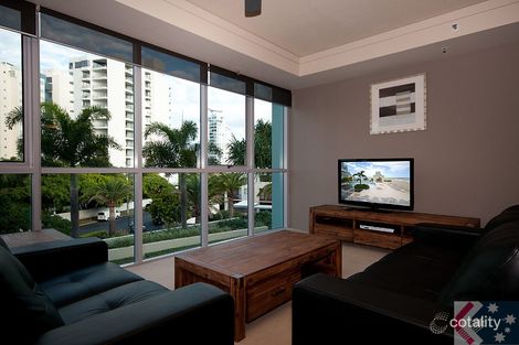 173 Frank St, Labrador, QLD 4215