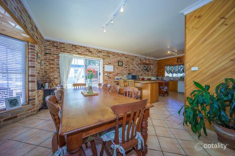 Property photo of 37 Magnolia Avenue Davistown NSW 2251