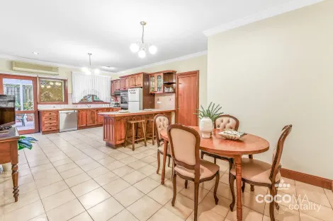 Property photo of 12 Main Street Elsternwick VIC 3185