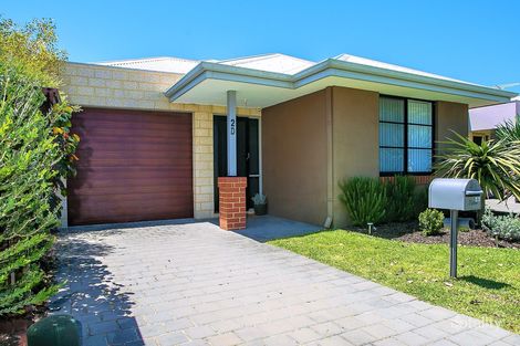 Property photo of 2D Tuckfield Way Nollamara WA 6061
