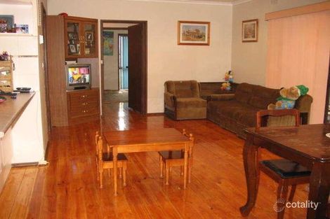 Property photo of 2 Dirleton Close Frankston VIC 3199