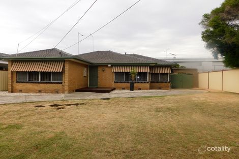 43 Woodstock Dr, Gladstone Park, VIC 3043