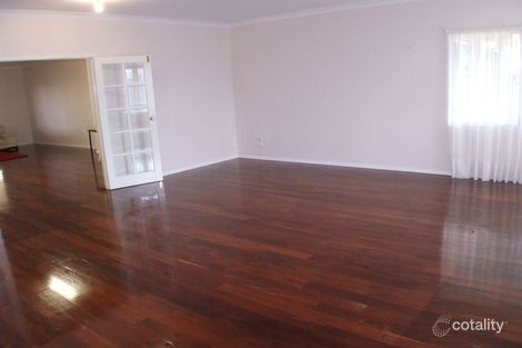 Property photo of 21 Tenth Road York WA 6302