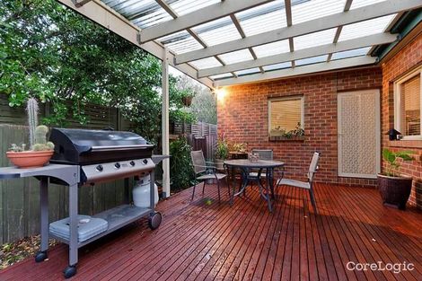 2a Carmen St, Newport, VIC 3015