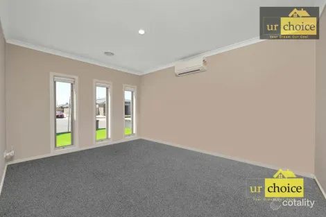 Property photo of 90 Emperor Parade Tarneit VIC 3029