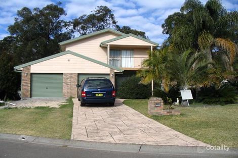 4 Merlin Cl, Valentine, NSW 2280