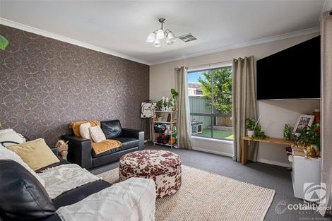 Property photo of 21 Kelliher Avenue Wodonga VIC 3690