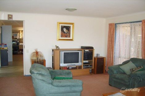 Property photo of 35 Berenwode Circuit Morphett Vale SA 5162