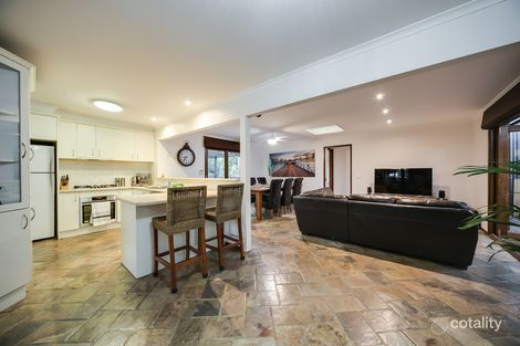 Property photo of 2 Gull Court Blind Bight VIC 3980