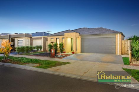 Property photo of 24 Forde Avenue Melton South VIC 3338