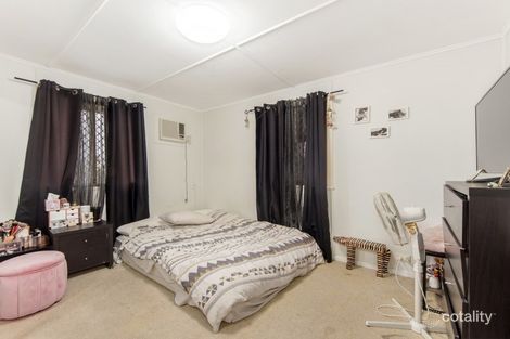 Property photo of 14 Doorey Street One Mile QLD 4305
